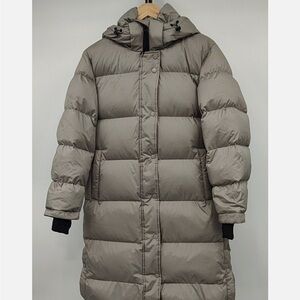 Quince Responsible Down Long Puffer Jacket small
